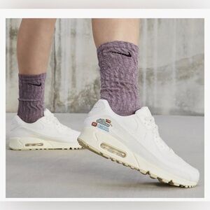 Nike Womens Size 12 Air Max 90 SE The Future Is Equal FD0867-133 Sail White Lips